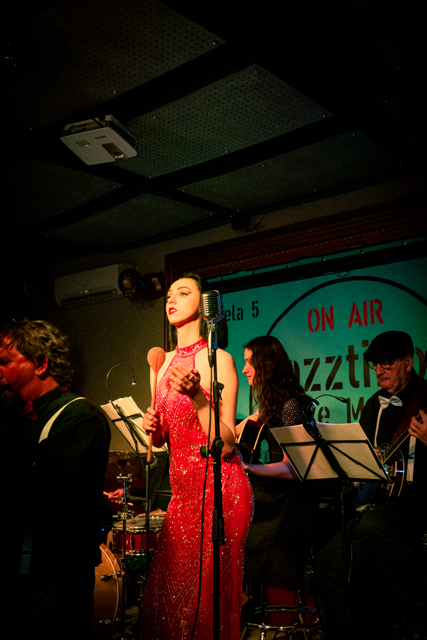 jazzikapril-23